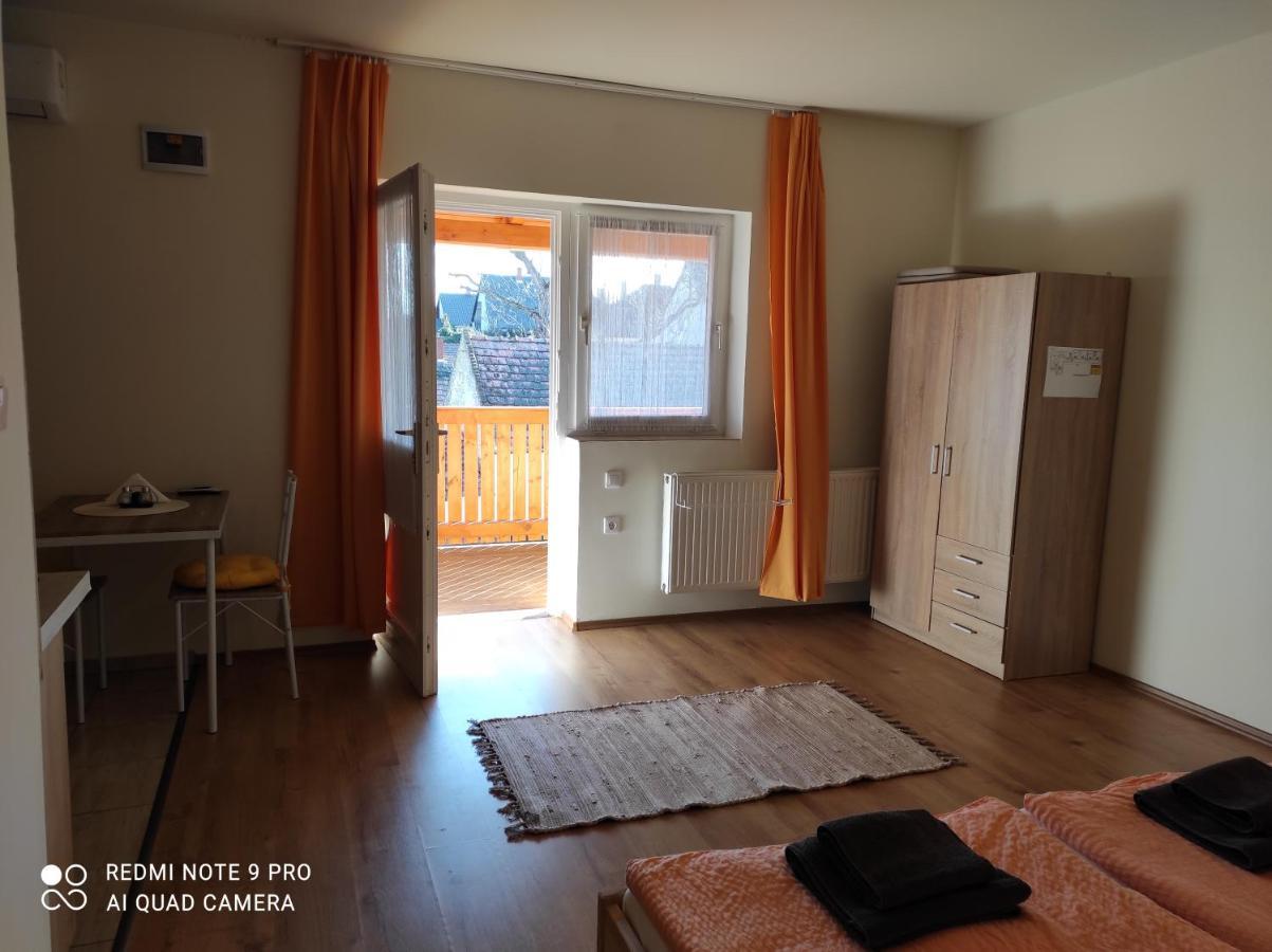 Hotel Montana-Ederics Vendeghaz Balatonederics Exteriér fotografie