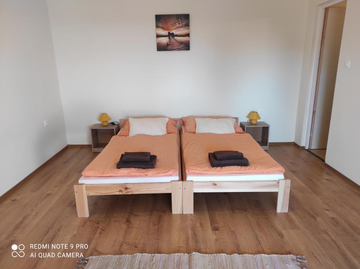 Hotel Montana-Ederics Vendeghaz Balatonederics Exteriér fotografie
