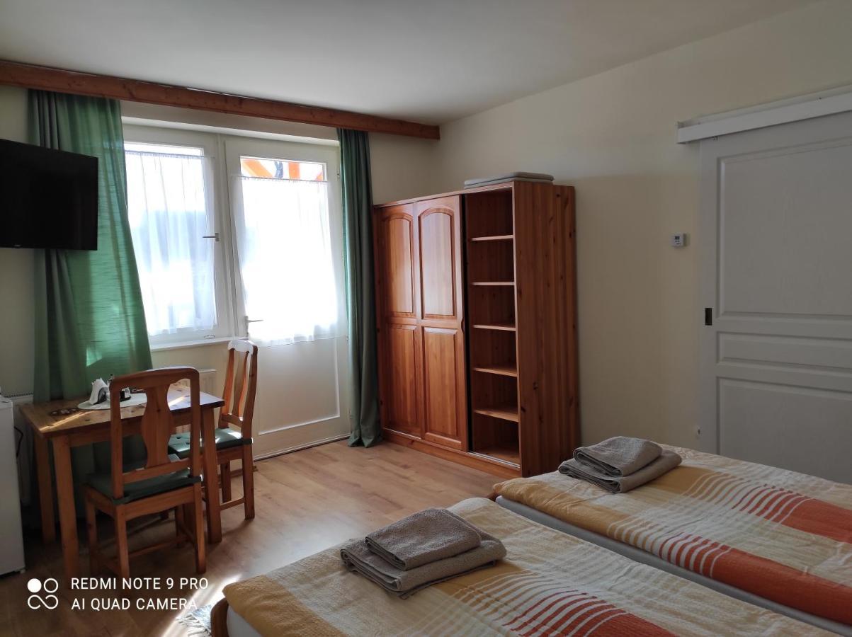 Hotel Montana-Ederics Vendeghaz Balatonederics Exteriér fotografie