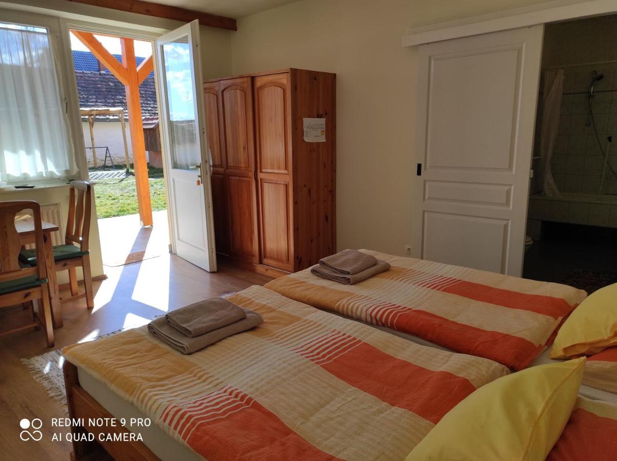Hotel Montana-Ederics Vendeghaz Balatonederics Exteriér fotografie